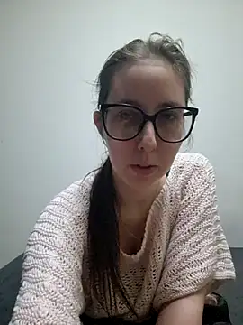 Snapshot of Sarah459 chatting on March 5, 2025, 6:23 pm Sarah459 online show from March 5, 2025, 6:23 pm