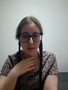 Snapshot of Sarah459 chatting on October 16, 2025, 8:10 pm Sarah459 online show from October 16, 2025, 8:10 pm