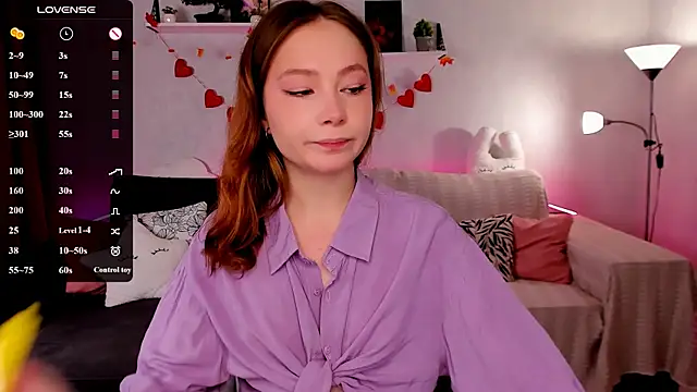 Snapshot of LanaBlu_ chatting on November 30, 2025, 8:40 am LanaBlu online show from November 30, 2025, 8:40 am