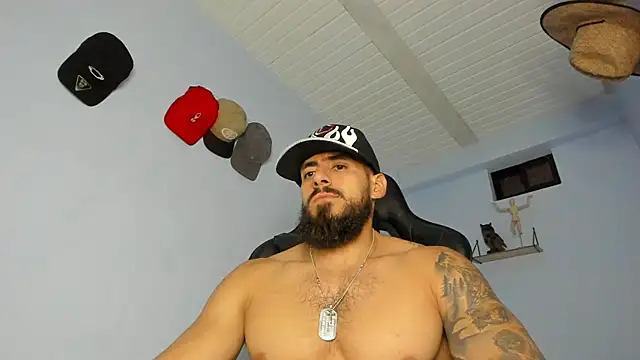 Snapshot of _Poseidon1_ chatting on November 2, 2025, 4:37 am Poseidon1 online show from November 2, 2025, 4:37 am