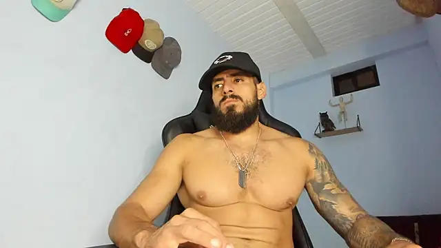 Snapshot of _Poseidon1_ chatting on November 9, 2025, 4:44 am Poseidon1 online show from November 9, 2025, 4:44 am