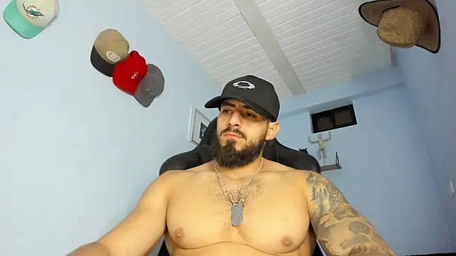 Snapshot of _Poseidon1_ chatting on November 27, 2025, 4:36 am Poseidon1 online show from November 27, 2025, 4:36 am