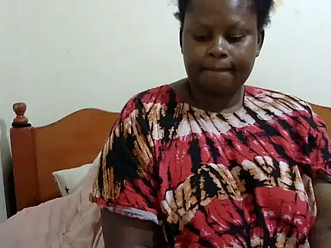 Snapshot of Pretty_lilly02 chatting on October 24, 2025, 6:26 pm Pretty lilly02 online show from October 24, 2025, 6:26 pm