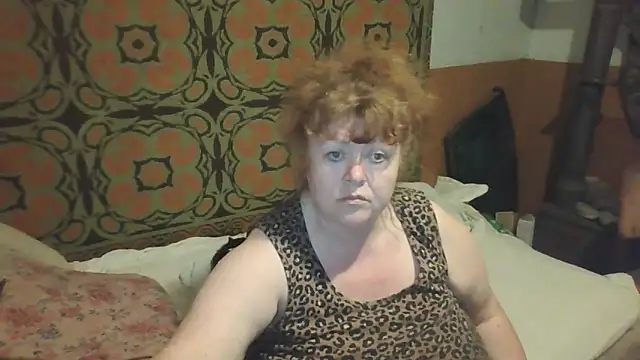 Snapshot of RoseRed69 chatting on September 8, 2025, 3:00 pm RoseRed69 online show from September 8, 2025, 3:00 pm