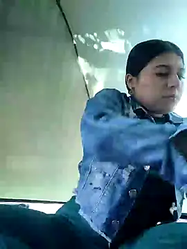 Snapshot of caro_sweett chatting on December 16, 2024, 1:00 pm caro sweett online show from December 16, 2024, 1:00 pm