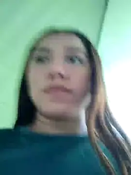 Snapshot of caro_sweett chatting on December 27, 2024, 4:21 pm caro sweett online show from December 27, 2024, 4:21 pm