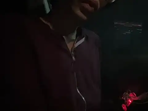 myloveforyouu online show from January 18, 2025, 3:31 am