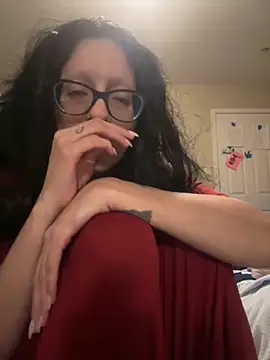 myloveforyouu online show from November 15, 2025, 8:00 am