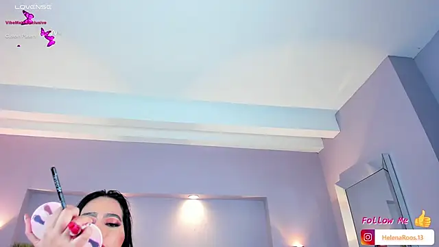 HelenaRoos online show from November 28, 2025, 7:38 pm