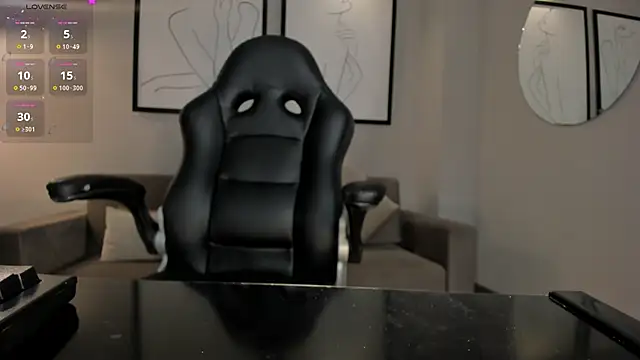 KatieStonne online show from January 15, 2025, 6:22 am