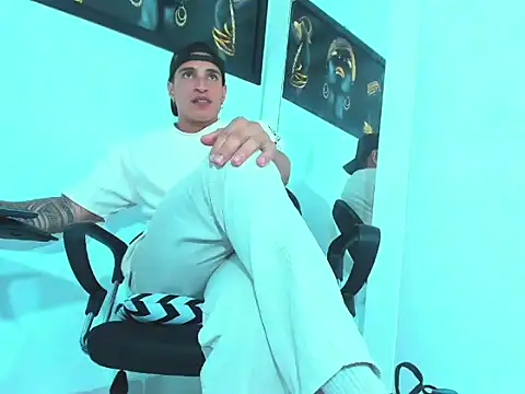 jack pergurtson01 online show from January 30, 2025, 3:51 pm