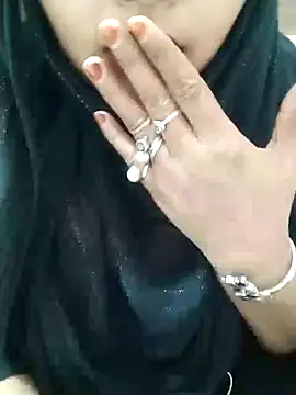 Snapshot of Indian-Nazia chatting on February 1, 2025, 10:26 am Indian-Nazia online show from February 1, 2025, 10:26 am