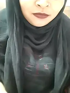 Snapshot of Indian-Nazia chatting on February 5, 2025, 3:52 pm Indian-Nazia online show from February 5, 2025, 3:52 pm