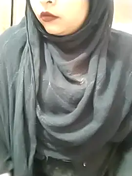 Snapshot of Indian-Nazia chatting on February 7, 2025, 12:06 pm Indian-Nazia online show from February 7, 2025, 12:06 pm