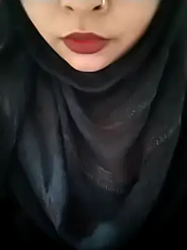 Snapshot of Indian-Nazia chatting on March 8, 2025, 6:37 pm Indian-Nazia online show from March 8, 2025, 6:37 pm