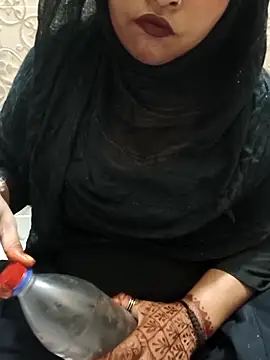 Snapshot of Indian-Nazia chatting on September 15, 2025, 7:47 pm Indian-Nazia online show from September 15, 2025, 7:47 pm