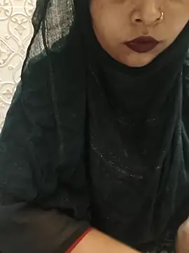 Snapshot of Indian-Nazia chatting on September 18, 2025, 6:10 pm Indian-Nazia online show from September 18, 2025, 6:10 pm