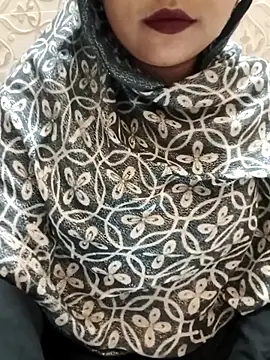 Snapshot of Indian-Nazia chatting on September 24, 2025, 6:44 pm Indian-Nazia online show from September 24, 2025, 6:44 pm