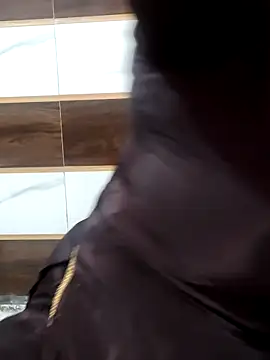 Snapshot of Indian-Nazia chatting on October 16, 2025, 7:31 am Indian-Nazia online show from October 16, 2025, 7:31 am