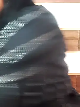 Snapshot of Indian-Nazia chatting on October 19, 2025, 8:42 pm Indian-Nazia online show from October 19, 2025, 8:42 pm