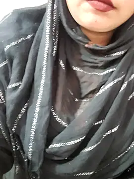 Snapshot of Indian-Nazia chatting on November 8, 2025, 5:56 pm Indian-Nazia online show from November 8, 2025, 5:56 pm