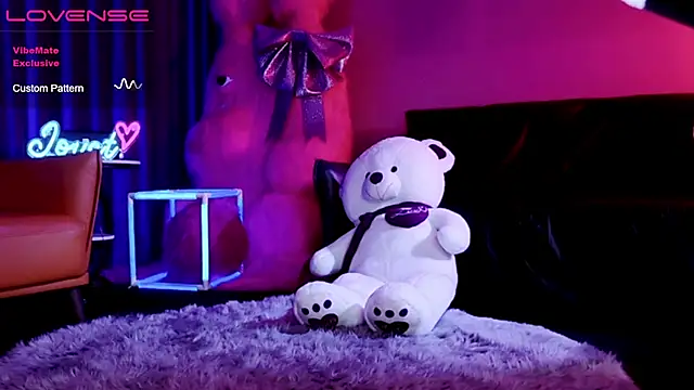 Snapshot of JoooJo_ chatting on March 18, 2025, 4:59 pm JoooJo online show from March 18, 2025, 4:59 pm