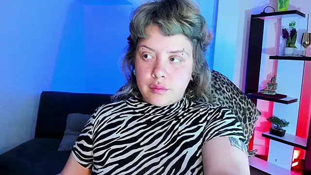 Sabrina scarlett online show from November 20, 2025, 5:18 am