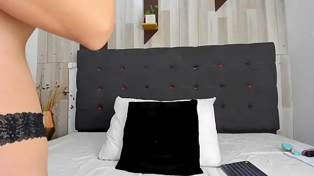 Anastasiapriest online show from October 29, 2025, 12:18 pm