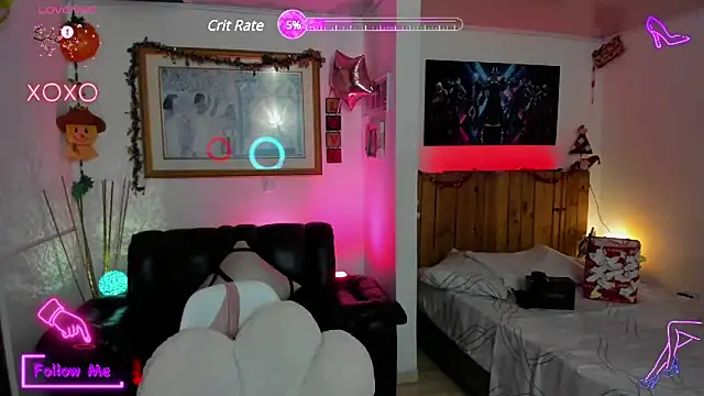 LauGrayJ online show from February 17, 2025, 5:58 am