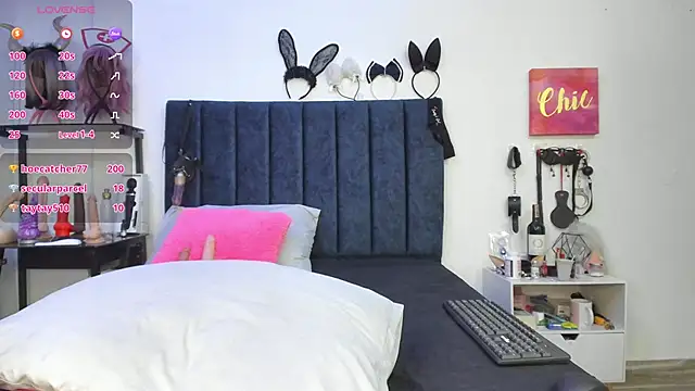 emmily giraldo online show from January 27, 2025, 2:57 pm