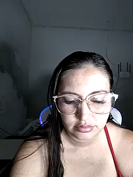 dani123unica online show from September 8, 2025, 3:33 pm