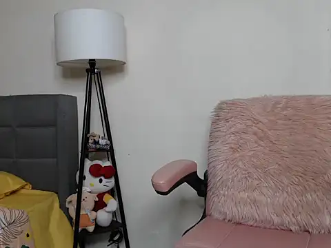 Snapshot of sneha294 chatting on September 28, 2025, 12:05 am sneha294 online show from September 28, 2025, 12:05 am