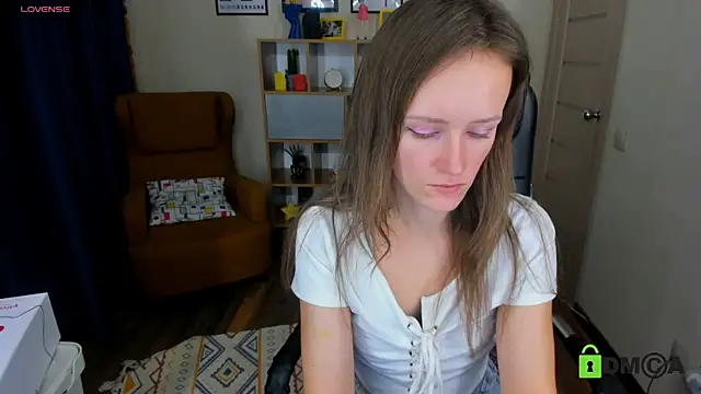 FrancescaCollins online show from December 16, 2024, 10:50 am