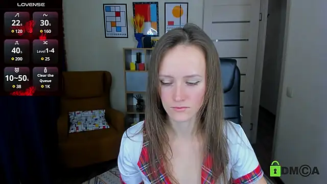 FrancescaCollins online show from December 17, 2024, 12:00 pm