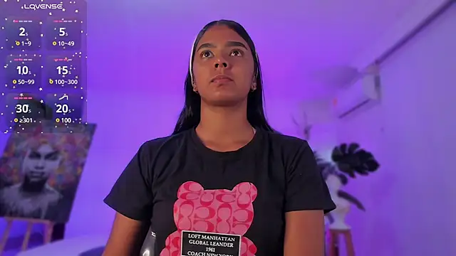 JANYLOVE   online show from February 17, 2025, 11:13 am