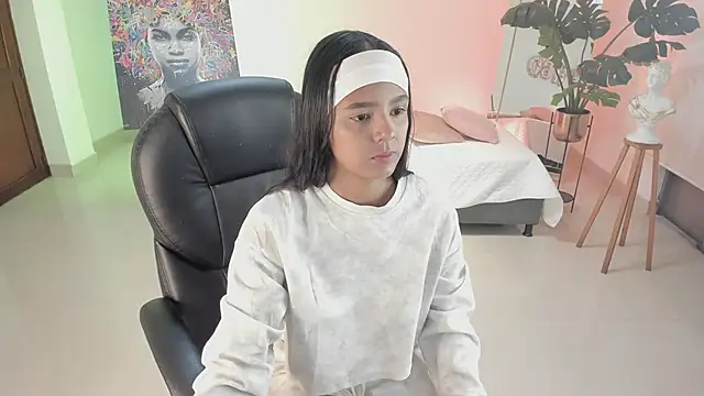 JANYLOVE   online show from October 25, 2025, 10:56 am