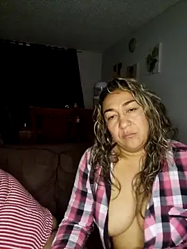 kitty 84 online show from March 6, 2025, 11:31 pm