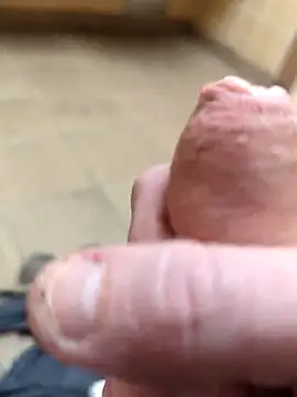 Snapshot of Bolo23693 chatting on January 17, 2025, 6:23 pm Bolo23693 online show from January 17, 2025, 6:23 pm