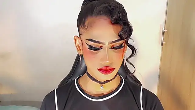 Aslhy Goddessx online show from November 22, 2025, 3:27 am