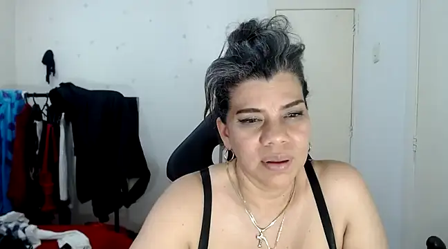 vikyadams online show from March 5, 2025, 10:10 pm