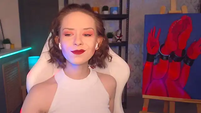 Snapshot of FascinatingEyess chatting on January 9, 2025, 7:18 pm FascinatingEyess online show from January 9, 2025, 7:18 pm