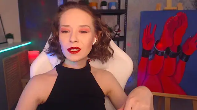 Snapshot of FascinatingEyess chatting on January 11, 2025, 6:54 pm FascinatingEyess online show from January 11, 2025, 6:54 pm