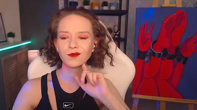 Snapshot of FascinatingEyess chatting on January 25, 2025, 6:02 pm FascinatingEyess online show from January 25, 2025, 6:02 pm