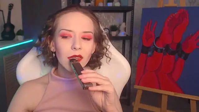 Snapshot of FascinatingEyess chatting on September 8, 2025, 7:13 pm FascinatingEyess online show from September 8, 2025, 7:13 pm