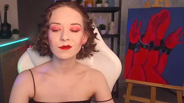 FascinatingEyess online show from November 2, 2025, 8:00 pm