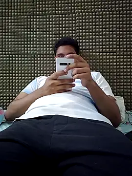 mykecockslong online show from October 31, 2025, 12:06 pm