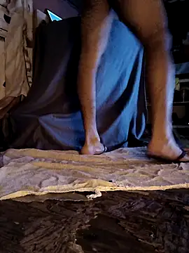 brownfeet online show from November 21, 2025, 4:55 am