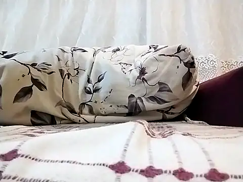 Snapshot of pedram95 chatting on October 26, 2025, 6:14 pm pedram95 online show from October 26, 2025, 6:14 pm