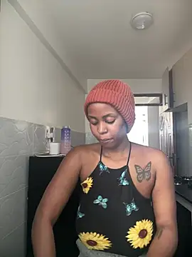 Snapshot of Rose_berry chatting on January 15, 2025, 12:25 pm Rose berry online show from January 15, 2025, 12:25 pm