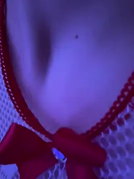 Mia Mayer online show from February 22, 2025, 9:23 am